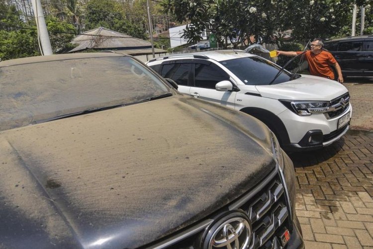 Abu Vulkanik Anak Krakatau Menyebar ke Jakarta hingga Lampung, Cek Lokasi Anda Lewat HP