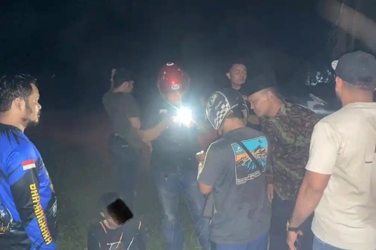 Buronan Narkoba Kabur di Dharmasraya, Mobil Tabrak Tanggul Irigasi hingga Sabu Dilempar ke Sungai