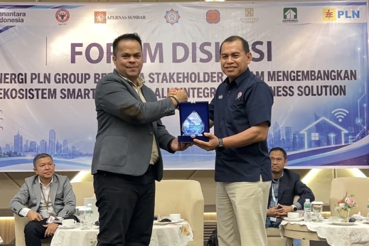 PLN Group Gandeng Pengembang di Padang, Rumah Masa Kini Bakal Terhubung Listrik dan Internet Terintegrasi