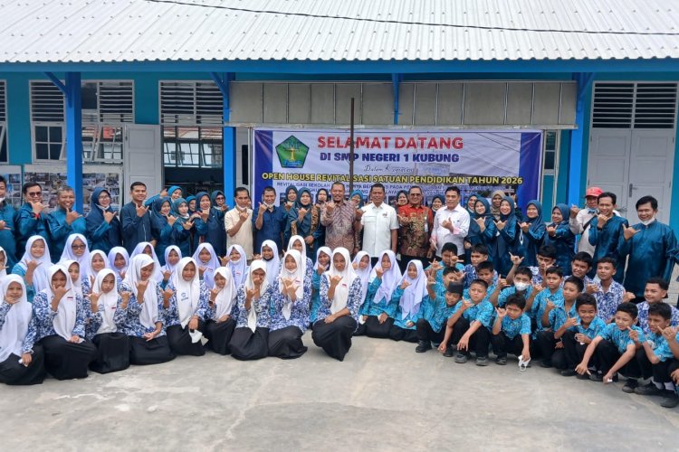 Bupati Solok Targetkan 800 Sekolah Direvitalisasi, Minta Disdik Kejar Program Kementerian