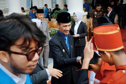 Wabup Solsel Ingatkan Generasi Muda: Kemajuan Bangsa Tak Cukup Diukur dari Teknologi