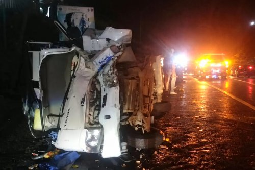 Tabrakan Beruntun 7 Kendaraan di Jalur Padang Panjang-Bukittinggi, Sopir Pick Up Masih Dicari Polisi