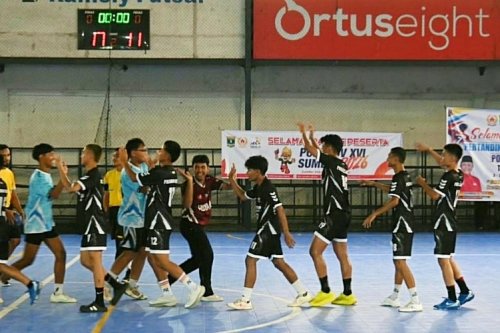 Bola Tangan Kota Padang Melaju ke Semifinal Porprov Sumbar 2026, Pelatih Ingatkan Jangan Cepat Puas