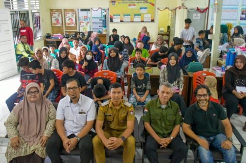 50 Pelajar di Jalur Belt Conveyor Indarung Terima Beasiswa, PT Semen Padang Gelontorkan Rp112,5 Juta