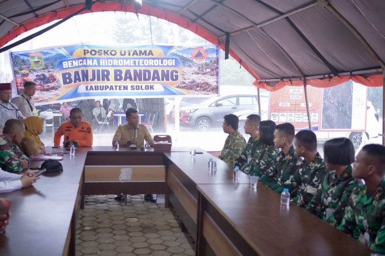 Bupati Solok Apresiasi Mahasiswa Unhan RI yang Mengajar di Sekolah Rakyat saat Masa Pemulihan Bencana