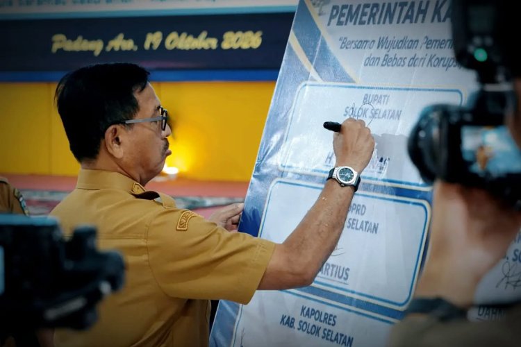Bupati Solok Selatan Tekankan Dana BOS Harus Dikelola Transparan, Minta Pengawasan Diperketat