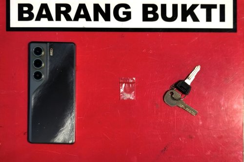 Polisi Ringkus Pemuda di Koto Baru Solok, Sabu hingga Motor Suzuki Satria FU Ikut Disita