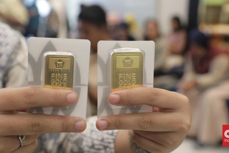 Harga Emas Antam Hari Ini Turun Rp20 Ribu, Buyback Ikut Melemah Rp25 Ribu