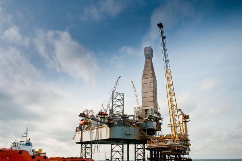 Harga Minyak Dunia Meroket, Penerimaan Negara dari Sektor Migas Diproyeksi Lampaui Target APBN
