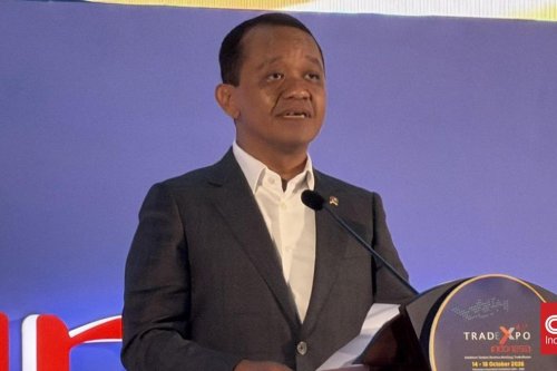 Bahlil Ancam Teken Sendiri Izin Kilang Menengah, Minta Jajarannya Tak Persulit