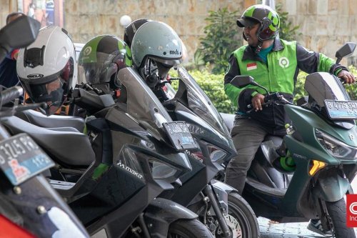 Tahun 2027 Ojol hingga Kendaraan Dinas Mulai Pakai Motor Listrik, Ini Rencana Pemerintah