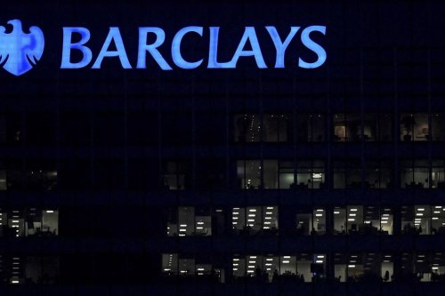 Barclays Pangkas 5.000 Pekerja, AI Jadi Bagian Strategi Modernisasi Bank Inggris