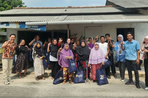 HUT ke-28 Bank Mandiri Diwarnai Aksi Sosial, 59.080 Paket Sembako hingga Santunan 2.800 Anak Yatim