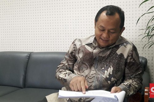 Menperin Sarmuji Peringatkan Bahaya Impor Tanpa Batas bagi Industri Dalam Negeri