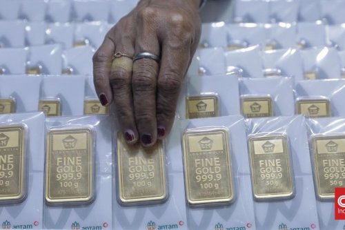 Harga Emas Antam Hari Ini Melemah ke Rp2,57 Juta, Buyback Ikut Turun