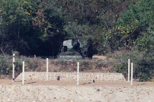 Ketegangan Korut-Korsel Meningkat, Meriam Howitzer Kim Jong Un Terlihat di Perbatasan