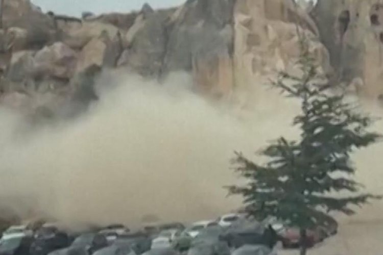 Longsor Hantam Kawasan Wisata Fairy Chimney Cappadocia Usai Hujan Lebat, Dua Tewas