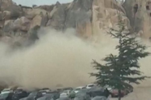 Longsor Hantam Kawasan Wisata Fairy Chimney Cappadocia Usai Hujan Lebat, Dua Tewas