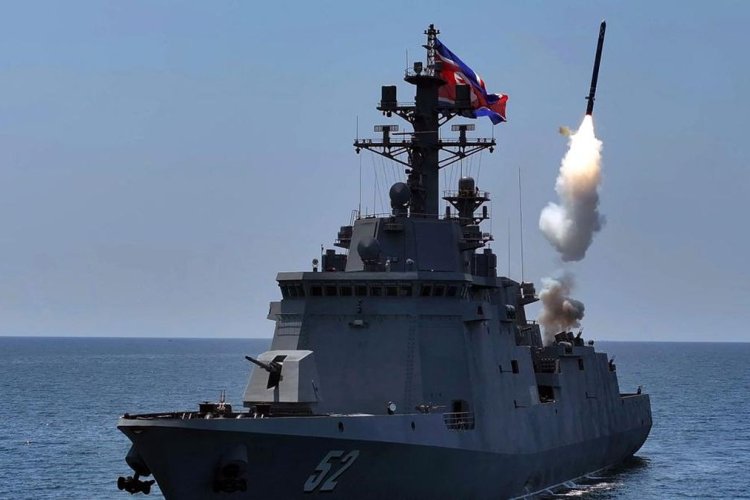 Korsel Uji Peluncur Hipersonik, Korut Langsung Balas Tembakkan Rudal Balistik ke Laut Timur