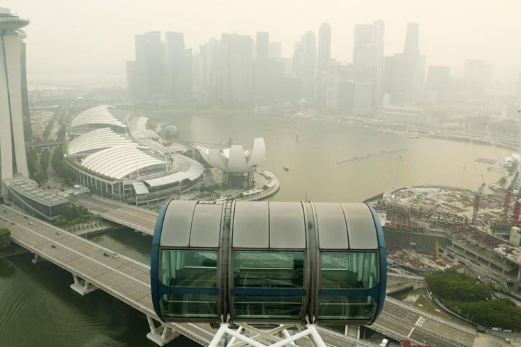 Kabut Asap Karhutla RI Meluas, Kunjungan Pasien ke Klinik dan IGD Singapura Ikut Naik