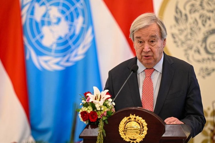 Sekjen PBB Guterres Kagumi Batik, Sebut Cermin Kekayaan Budaya Indonesia