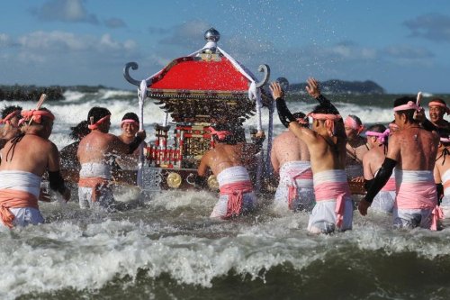 Wakil Wali Kota Jepang Tewas Terhimpit Tandu Tiga Ton saat Festival, Polisi Selidiki Penyebabnya
