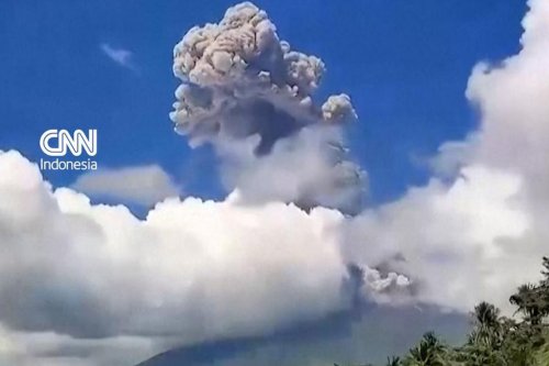 Gunung Mayon Meletus, Warga Diminta Mengungsi dan Penerbangan Diperingatkan