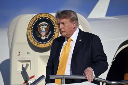 Trump Tegaskan AS Tak Akan Gunakan Bom Nuklir untuk Serang Iran, Soroti Gunung Pickaxe