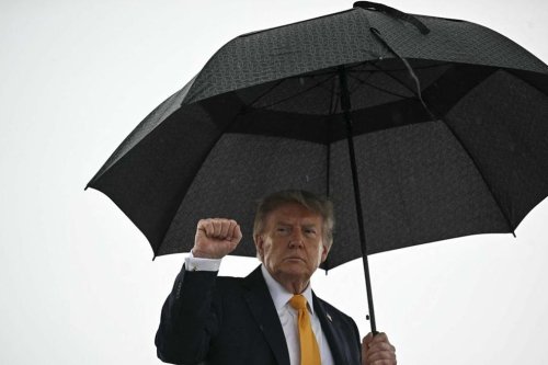 Trump Isyaratkan Sesuatu Segera Terjadi Usai Nego Damai dengan Iran Mandek