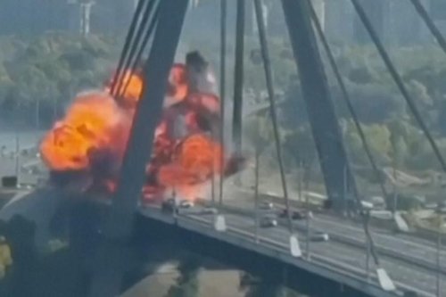 Jelang Kedatangan Kanselir Jerman, Drone Rusia Hantam Jembatan Pivnichnyi Ukraina Dua Hari Berturut-turut