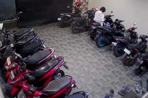 Kunci Motor Tertinggal di Dasbor, Pria di Jakbar Nekat Curi Honda Scoopy