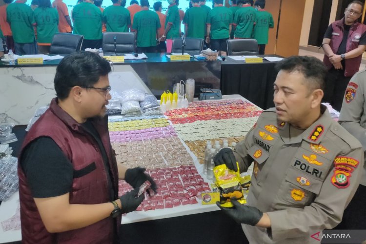 Polisi Bongkar Peran Masing-masing Anggota Jaringan Etomidate PIK 2, Satu WNA China Ditangkap