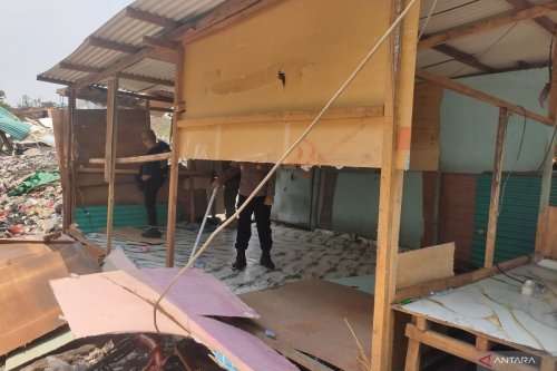 Polres Metro Jakarta Barat Bongkar Puluhan Lapak Narkoba di Kampung Ambon, Barang Bukti Ditemukan