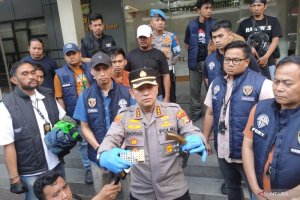 Polisi Lumpuhkan Dua Pencuri Motor Bersenpi di Kalideres, 14 Kali Beraksi dengan Jaket Ojol