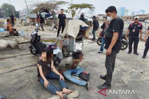 Aparat Gabungan Ringkus 24 Orang di Kampung Ambon dan Boncos, 16 Ditangkap di Satu Lokasi