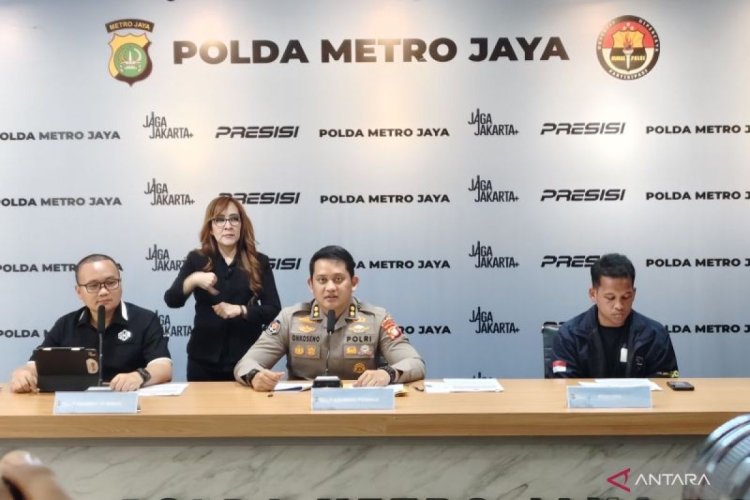 Lima Tersangka Ditangkap, Modus SMS Palsu Pakai Fake BTS di Rute MRT Jakarta Terbongkar