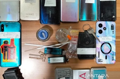 Operasi Sarang Narkoba di Bekasi, Polisi Tangkap Sembilan Orang dan Sita 12 Paket Sabu