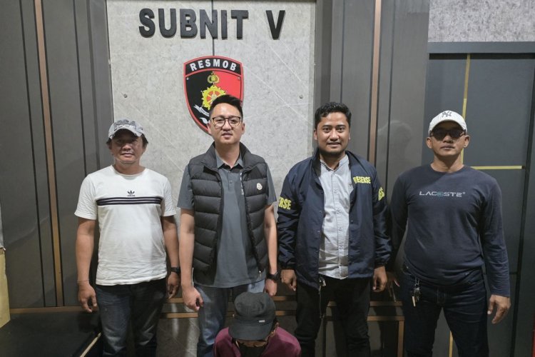 Pria 62 Tahun Ditangkap Usai Sengaja Tabrakkan Diri ke Mobil di Pluit Raya demi Modal Usaha