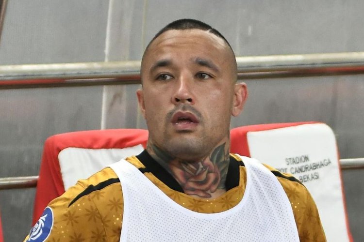 Radja Nainggolan Ungkap Suasana Azan Subuh hingga Main PS Dini Hari Selama Tinggal di Jakarta