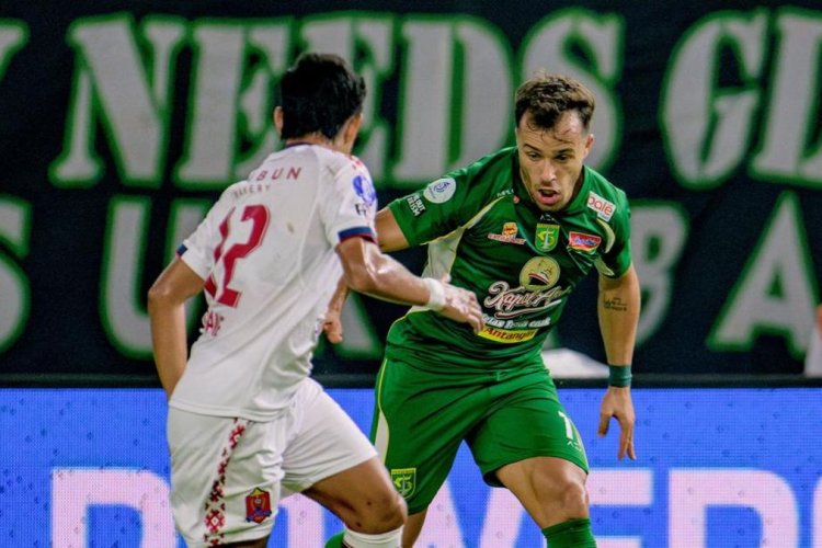 Persebaya Tertahan di Kandang, Gol Injury Time Mitrevski Selamatkan Satu Poin dari Persijap