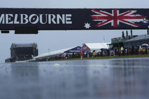 Kabut Ganggu Helikopter Medis, Moto2 Australia Resmi Dibatalkan dan Mario Aji Batal Balapan
