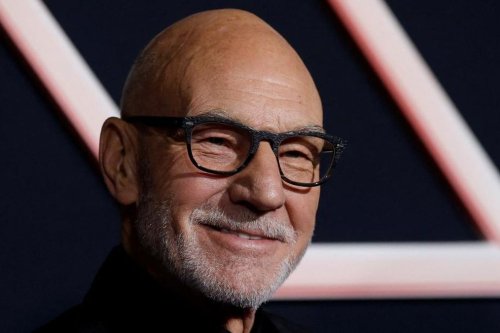 Patrick Stewart Nekat Kejar Messi di Antara Ronaldo dan Maradona, Alasannya Bikin Haru