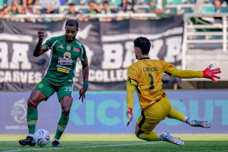 Persebaya Jamu Madura United di Gelora Bung Tomo, Siaran Langsung Malam Ini