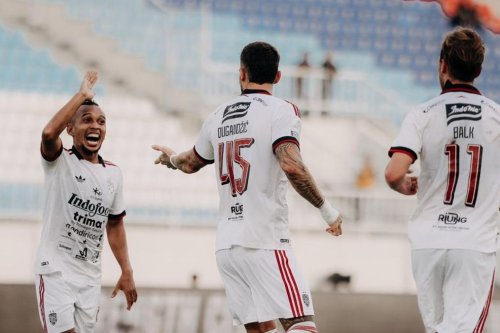 Bali United Menang 3-1 di Kandang Arema, Dua Kartu Merah Mewarnai Laga