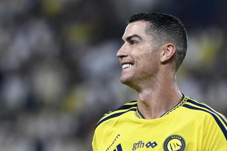Ronaldo Pamer Hattrick di Arab Saudi, Rekor 1.000 Gol Kini Semakin Dekat