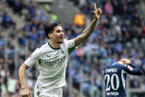 Hubner dan Romeny Bersinar di Eredivisie, Kevin Diks Justru Raib dari Skuad Gladbach