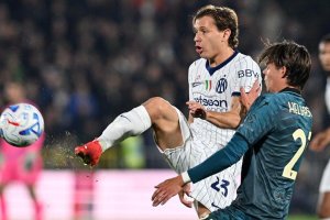 Dua Klub Milan Panen Hasil Kontras: Rossoneri Tumbang, Inter Puncaki Klasemen