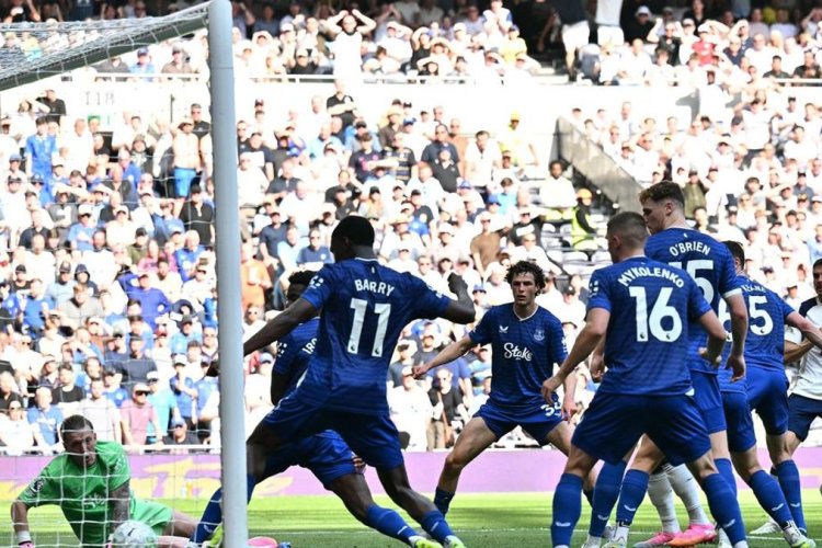 Kurang dari Dua Tahun, Everton Kembali Dilepas ke Investor Baru