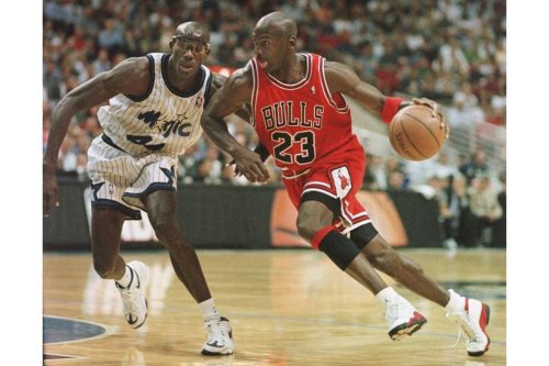 Jersey Michael Jordan Terjual Rp250 M, Pecahkan Rekor Memorabilia Basket Termahal