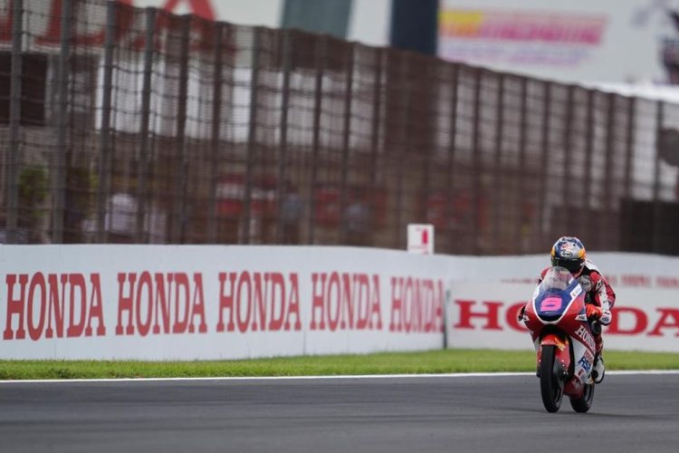 Veda Ega Balapan di Phillip Island, Latihan Dimulai Pukul 05.00 WIB